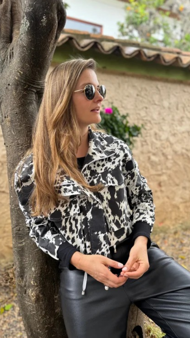 Chaqueta Mónaco, dril estampado, negro sobre blanco, S,M, L, XL, $170